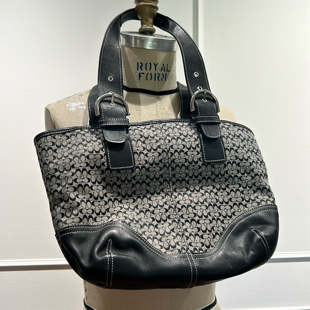 Handbag - image 1